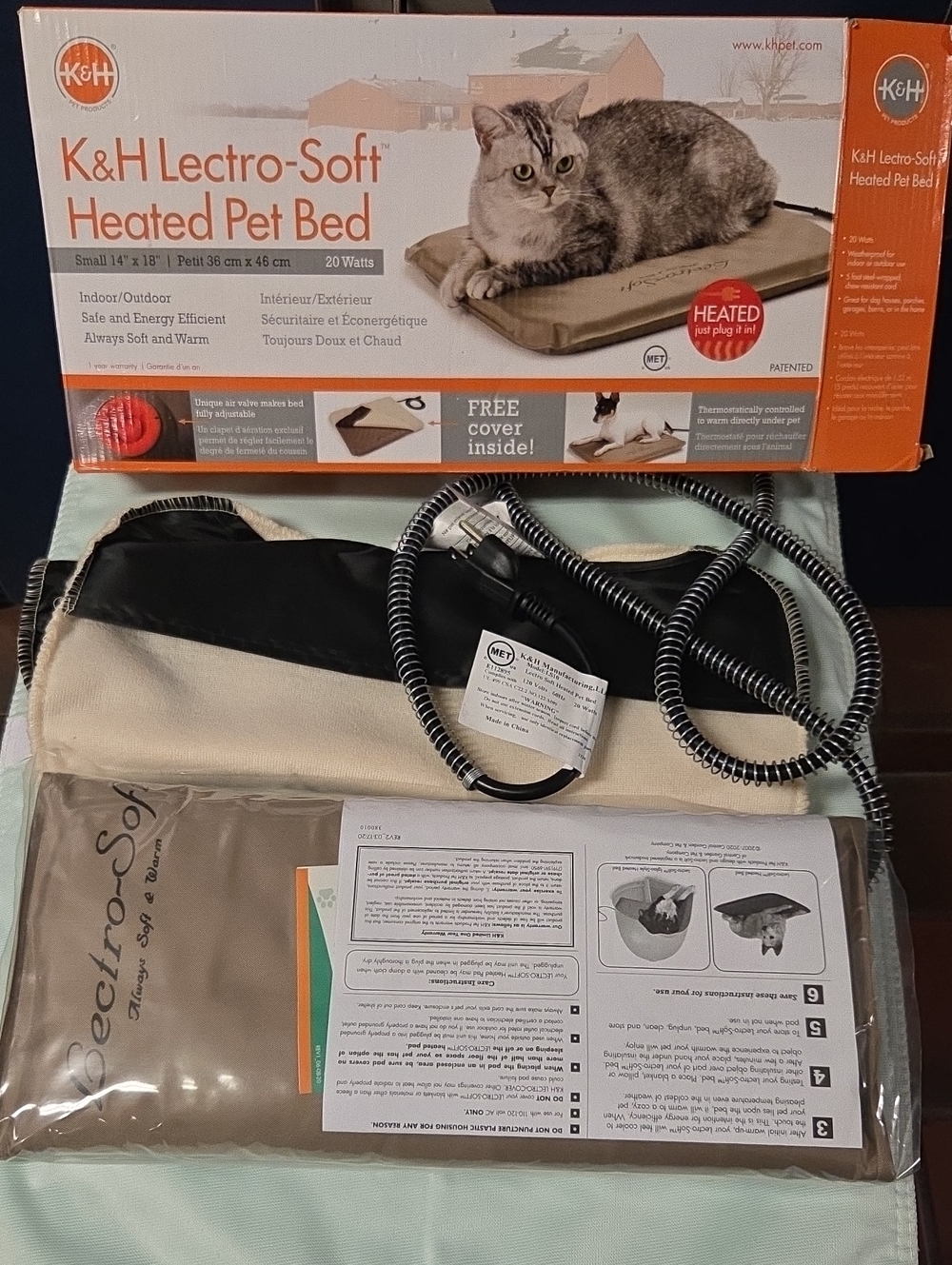 Lectro-Soft Heated Cat Bed - Beige & Black